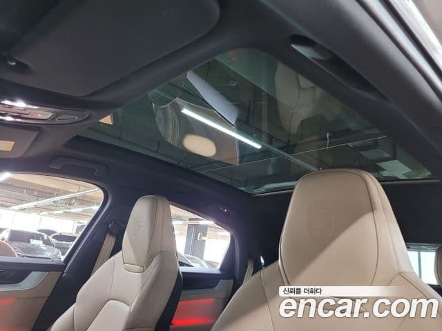 Porsche Cayenne (PO536) 3.0 купе, 2026 16