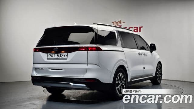 Kia Carnival 4세대 Signature, 2021 2