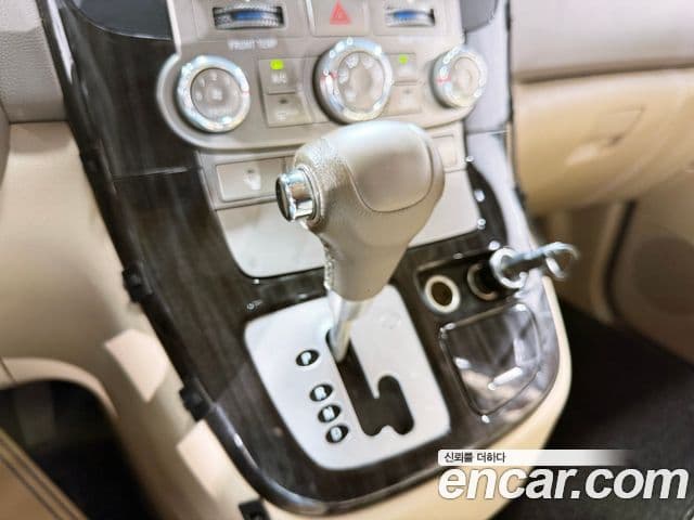 Kia Carnival R люксовая версия, 2013 11