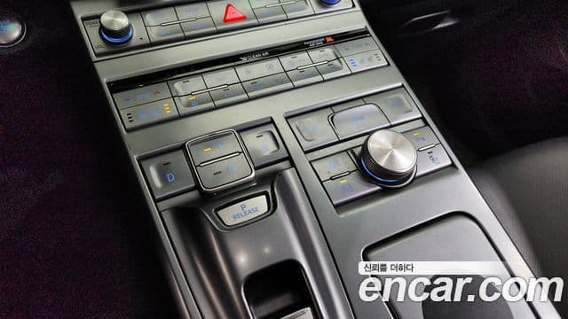 Hyundai NEXO Premium, 2022 9