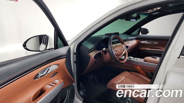 Genesis GV70, 2023 10
