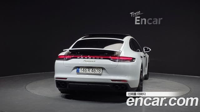 Porsche Panamera (971) 2.9 AWD E-гибрид Platinum Edition, 2023 4