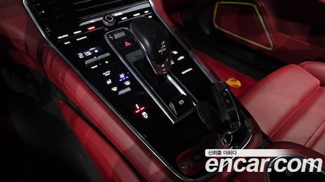 Porsche Panamera (971) 2.9 AWD E-гибрид Platinum Edition, 2023 9