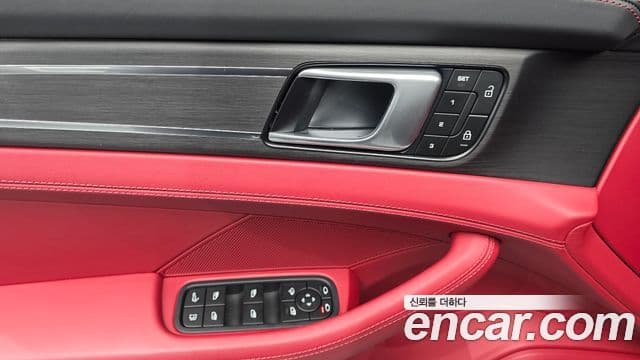 Porsche Panamera (971) 2.9 AWD E-гибрид Platinum Edition, 2023 12