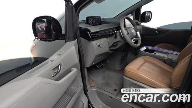 Hyundai Staria Inspiration, 2025 12