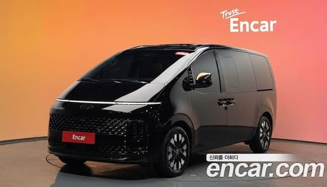 Hyundai Staria Inspiration, 2025 1