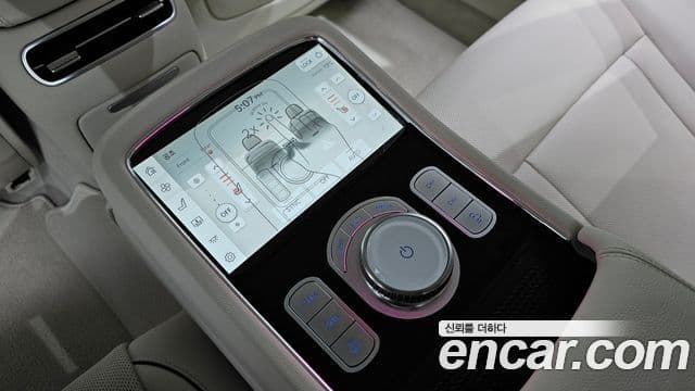 Genesis G90 (RS4) бензин 3.5 турбо AWD, 2023 19