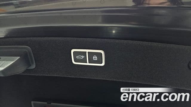 Genesis G90 (RS4) бензин 3.5 турбо AWD, 2023 20