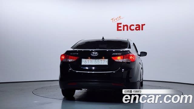 Hyundai Avante MD Premier, 2012 4