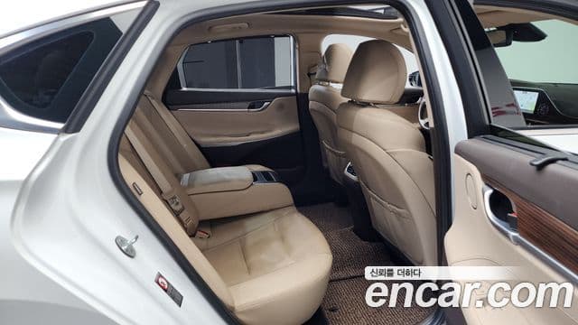 Hyundai Grandeur IG Exclusive, 2019 13