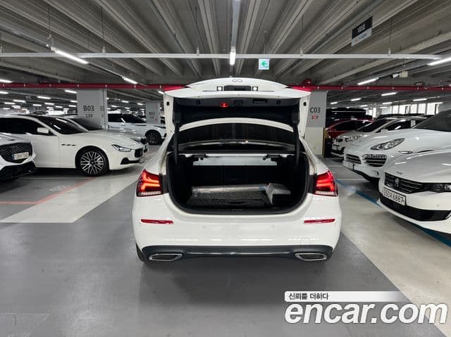 Mercedes-Benz A-класс W177 A200d седан, 2021 все фото