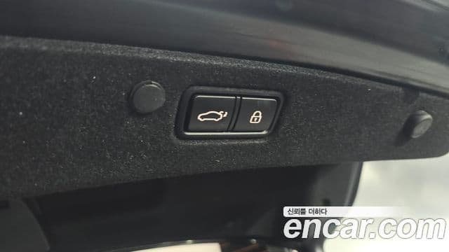 Hyundai The / новый New Grandeur IG гибрид Exclusive, 2020 18