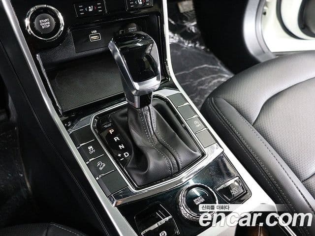 KG모빌리티(SsangYong) Beautiful Korando Plus, 2022 8