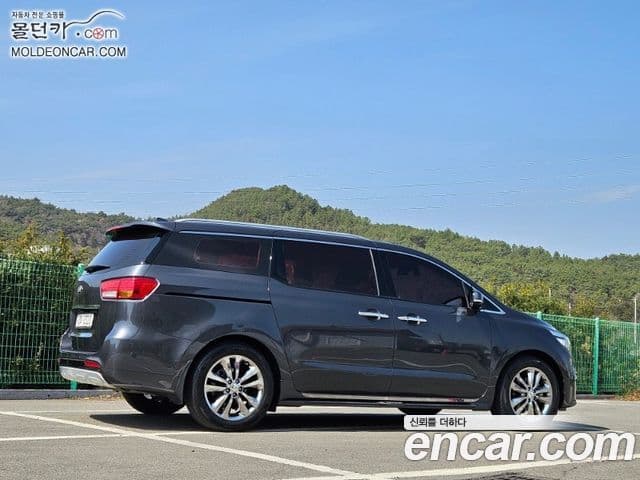 Kia All New Carnival Prestige, 2017 2