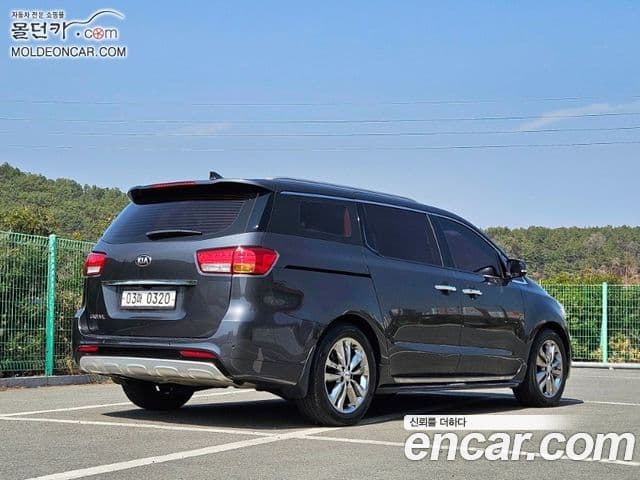 Kia All New Carnival Prestige, 2017 4