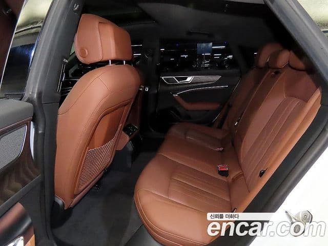 Audi A7 (4K) Premium, 2023 7