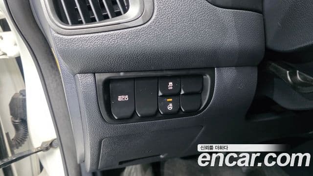 Kia All New Pride Luxury, 2014 15