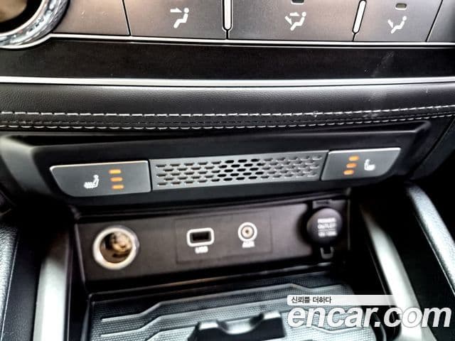 KG모빌리티(SsangYong) Rexton Sport Adventure, 2018 17