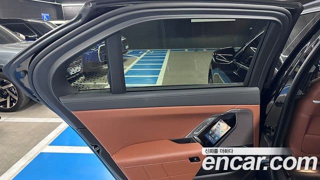 BMW 7시리즈 (G70) 740d xDrive M Sport, 2024 11