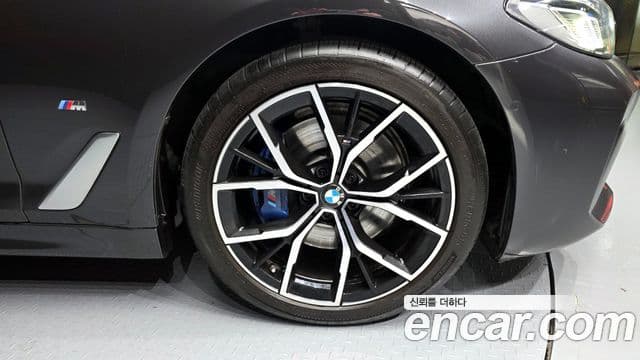 BMW 5시리즈 (G30) 530i M Sport, 2021 все фото