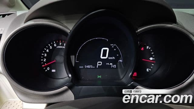 Kia Ray Luxury, 2013 8