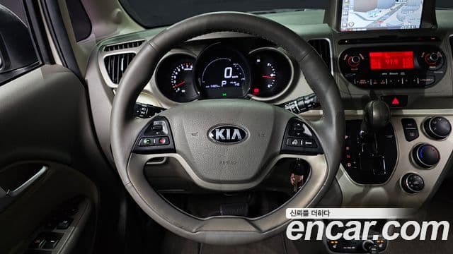 Kia Ray Luxury, 2013 13