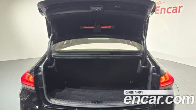 Genesis G80 Prestige, 2017 20