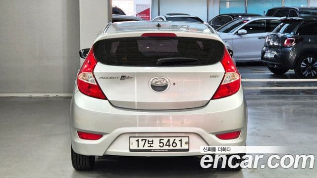 Hyundai Accent(новый кузов / новое поколение) Premier, 2012 все фото