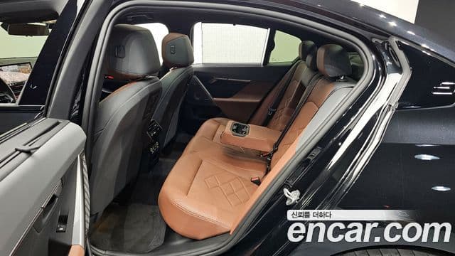 BMW i5 (G60), 2024 12