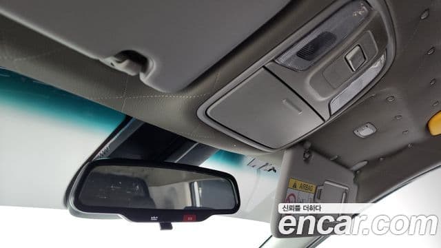 Kia Niro Plus Air (таксомоторный тип), 2023 18