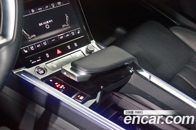 Audi e-Tron 55 Quattro Sportback, 2022 10