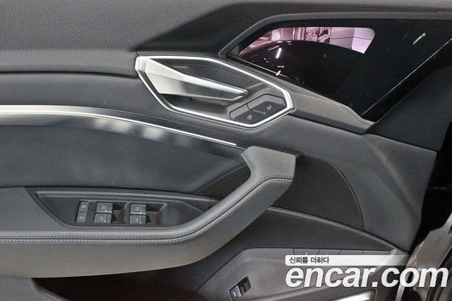 Audi e-Tron 55 Quattro Sportback, 2022 11