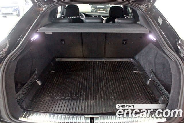 Audi e-Tron 55 Quattro Sportback, 2022 18