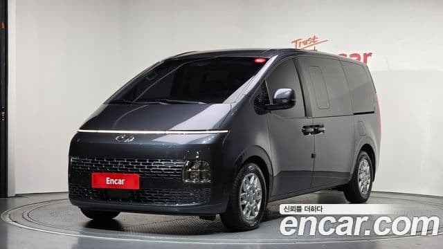 Hyundai Staria Modern, 2022 1