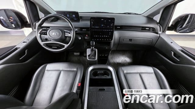 Hyundai Staria Modern, 2022 7