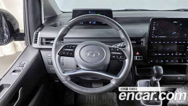 Hyundai Staria Modern, 2022 13