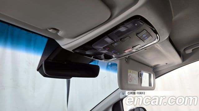 Hyundai Staria Modern, 2022 18