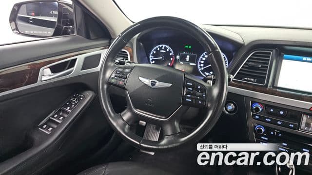 Hyundai Genesis DH Modern, 2015 13