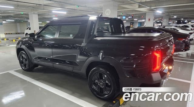 KG모빌리티(SsangYong) Musso EV (O100) Black Edge, 2026 6