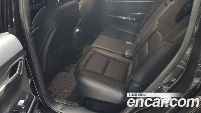 KG모빌리티(SsangYong) Musso EV (O100) Black Edge, 2026 10