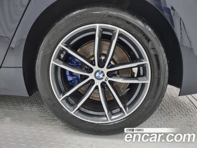 BMW 5시리즈 (G30) 520i M Sport, 2023 все фото