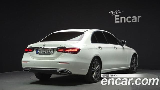 Mercedes-Benz E-класс W213 Avantgarde, 2022 2