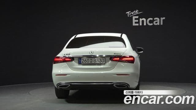 Mercedes-Benz E-класс W213 Avantgarde, 2022 4