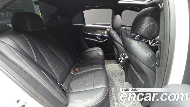 Mercedes-Benz E-класс W213 Avantgarde, 2022 12