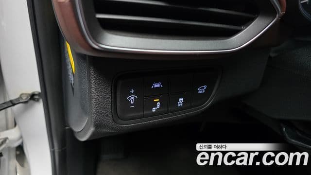 Hyundai Santa Fe TM Inspiration, 2019 17