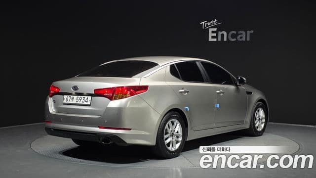 Kia K5 2.0 Deluxe, 2011 2