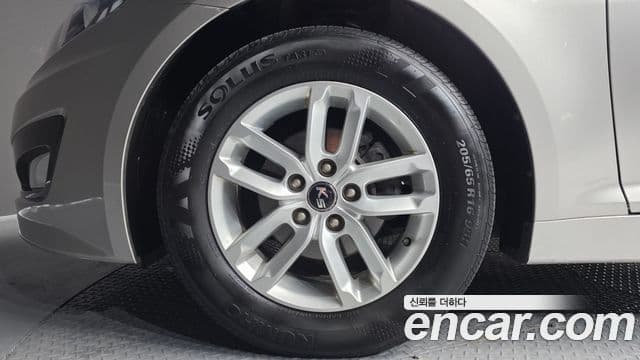 Kia K5 2.0 Deluxe, 2011 все фото