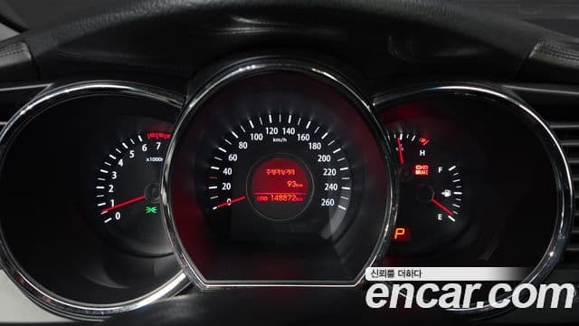 Kia K5 2.0 Deluxe, 2011 8