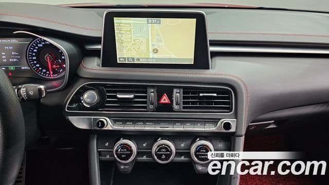 Genesis G70 Sport пакет, 2019 14