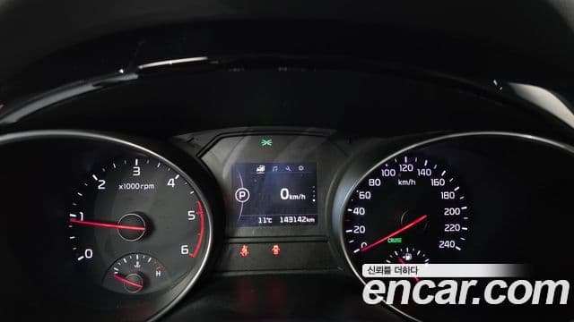 Kia All New Carnival Prestige, 2015 8